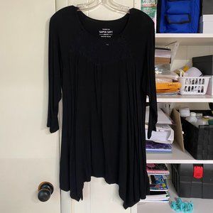 Torrid Size 1 Black Stretchy Lace top